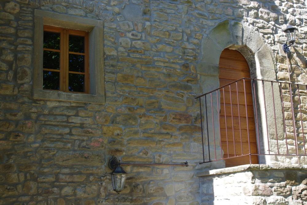 Bed and Breakfast Vinco Castel del Rio Экстерьер фото